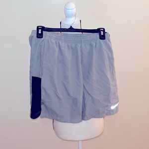 Like new Nike workout shorts for men